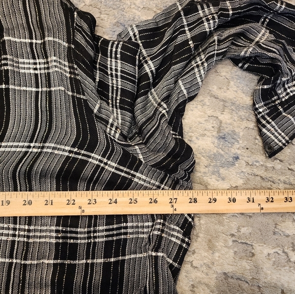 Lane Bryant Gold Metallic Black Grey Plaid Popover Button Shirt Peplum Back 3X - Picture 15 of 16